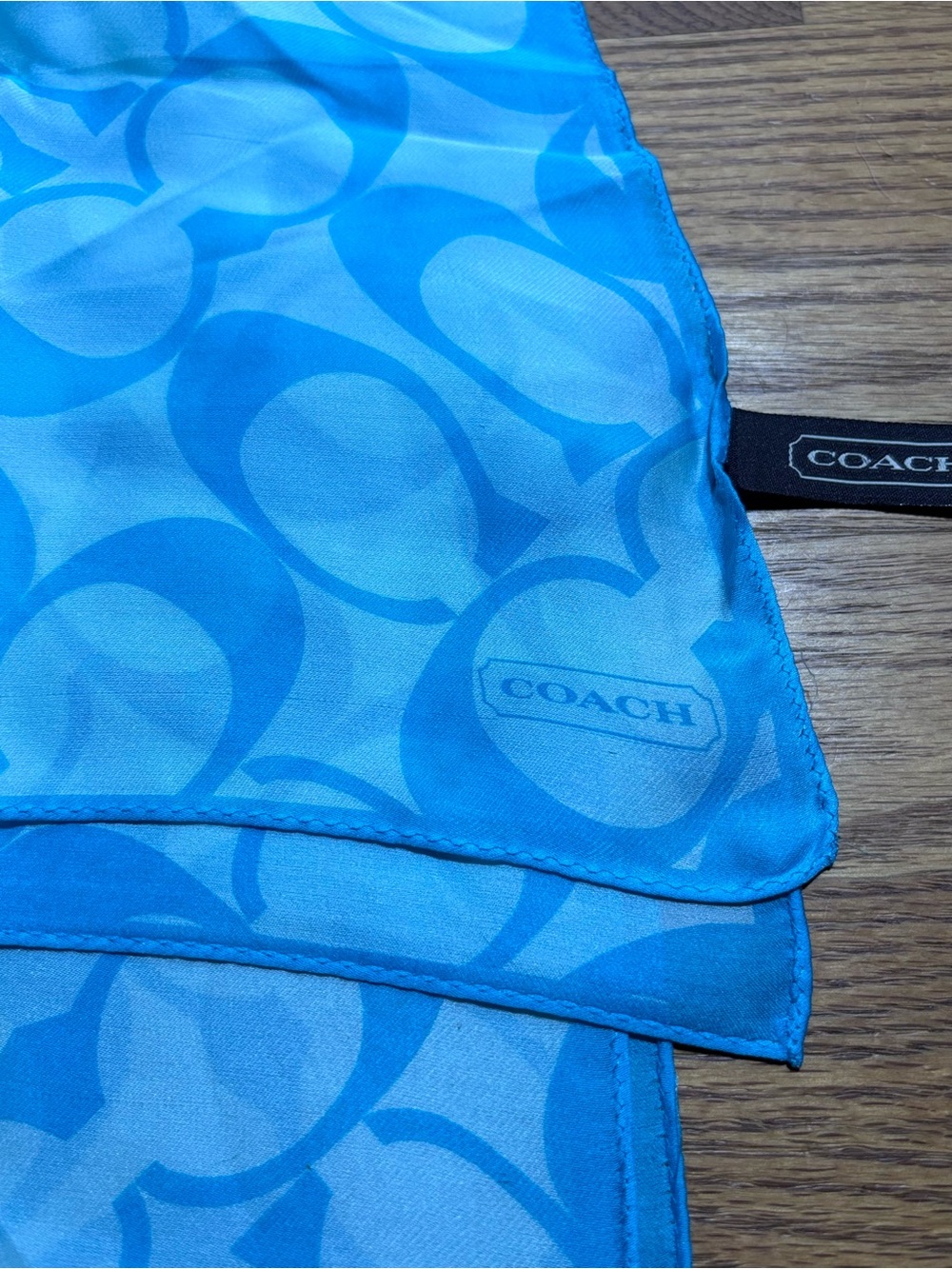 Coach 100% Silk Signature Scarf Blue Aqua Vacation Resort Cruise - Picture 2 of 4
